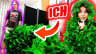 Heimlich im Zimmer verstecken & Geschwister beobachten! 🤫🌳( ich bin ein Busch) - Celina