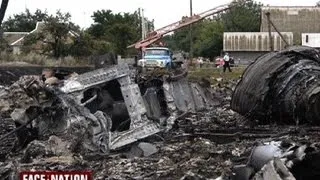 Chaos at site of Malaysia Airlines Flight 17 wreck in Ukraine