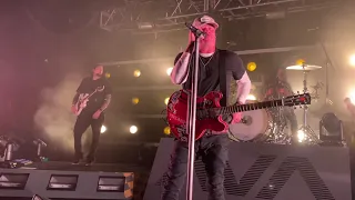 Angels & Airwaves -There Is / Miss You (Blink 182 cover / Start the Machine Starland NJ - 10/17/21