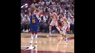 Nikola Jokic 32 PTS | 21 REB | 10 AST gara 3 vs Heat