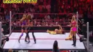 WWE RAW 11/2/09 - Divas Battle Royal