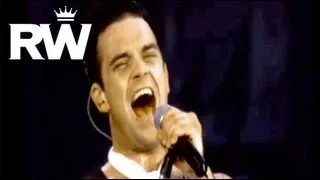 Robbie Williams | 'We WIll Rock You' | Live at Knebworth: 2003