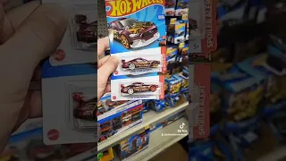 Hot Wheels J case Custom 18 Ford Mustang GT super treasure hunt found!!