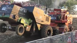 COMBINE DEMO DERBY (ht.3 Wright County Fair)