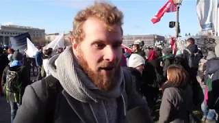 Schwarz-Blau: Demonstrationen gegen Angelobung