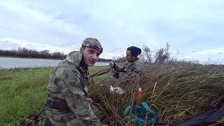 Добыча утиного мяса по осени. Охота с Васильевичем на севере.