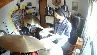 drum solo / mallets