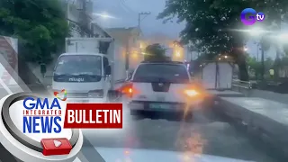 Ilang lugar sa Valenzuela CIty, binaha dahil sa ulan | GMA Integrated News Bulletin