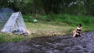 OUTDOOR BARBECUE - Brazilian girl relaxing and cooking a delicious barbecue - ASMR