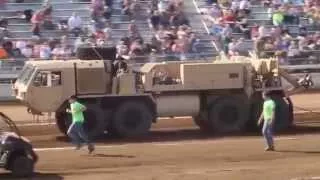 Oshkosh M984A4 HEMTT Wrecker Truck Pull