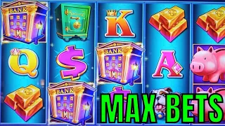 Max Bet BONUSES On Puggy Bankin Slot Machine