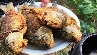 ЖАРЕНЫЙ КАРАСЬ БЕЗ КОСТЕЙ /Это просто и очень вкусно! На Природе!