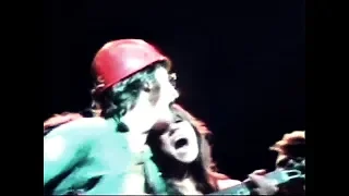 Give Peace A Chance MELANIE with JOHN LENNON ('72)