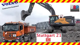 Stuttgart 21: VOLVO EC380E & Mercedes-Benz, MAN Trucks, Flughafentunnel, Stuttgart, 08.06.2021.