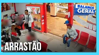 Criminosos realizam arrastão e roubam duas lojas de shopping de Guarulhos