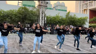 Flashmob Dance At SRM University AP | Dance video | Campus life at srm university | Aloha | Freshers