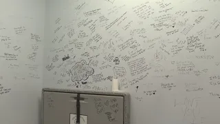 'You are loved': Bathroom walls become message board in Jacksonville's Planned Parenthood Center