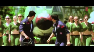 Клип из Фильма  Настоящие индийские парни   Desi Boyz 2011   Make Some Noise 720