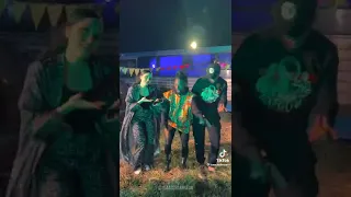 Prophete Joël Francis Tatu et sa femme simiane music lors du tournage de wetin i for do 🔥