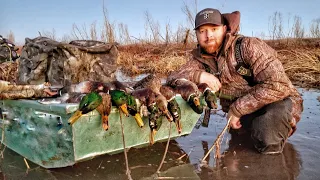 HUGE MALLARD SWARMS!! (Insane Afternoon Duck Hunt)