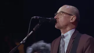 Gin House Blues - Andy Fairweather Low with Eric Clapton. Live Guitar Festival New York 2013.