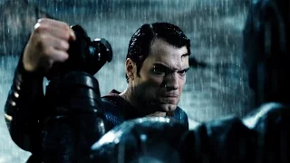 Batman v Superman: Dawn of Justice - Official Final Trailer