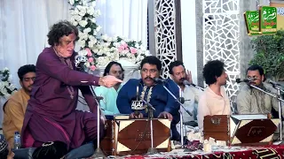 Arif Feroz Khan Qawwal | Shan e Abu Talib | Me Tenu Ena Pyar Karan | عارف فیروز خان شان ابو طالب