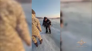 Полицейский спас мужчину, провалившегося под лёд