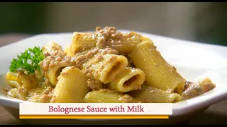 Bolognese Sauce with Milk