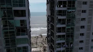 Damage to buildings in Acapulco after Hurricane Otis