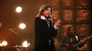 Adam Lambert Performs 'New Eyes'