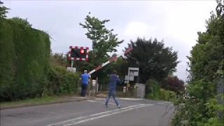 Bosham Station Level Crossing (W.Sussex) (12.05.18)