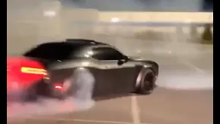 Dodge Challenger Hellcat Redeye burnout/donut super insane💯😈💨