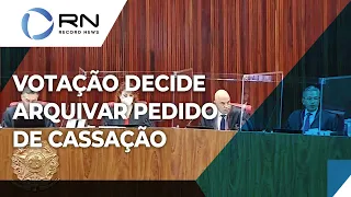 TSE arquiva pedido de cassação da chapa Bolsonaro-Mourão