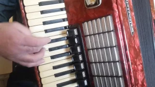 Weltmeister Stella 80 Bass LMM Accordion Akkordeon Fisarmonica Red AC359(3)