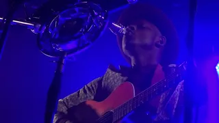 "Heart of Gold", J.S. Ondara (Neil Young Cover) - Paris, Mai 2019