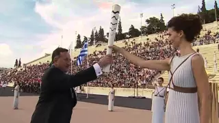 Raw: Rio 2016 President Receives Olympic Flame