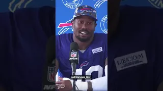 Von Miller Gets Toilet Paper From Bills Mafia! 😂 #Shorts