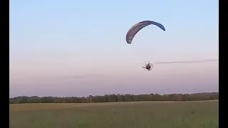 Paralotniarz twardo ląduje! Hard Landing Paramotor PPG Lądowanie na Synthesis LT #2023