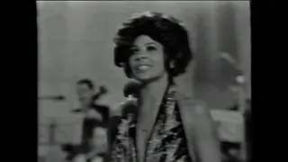 Shirley Bassey - Yesterday I heard the rain-