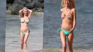 Tara Reid Looks Hot in Hawaii | Splash News TV | Splash News TV