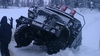 Эти парни умеют ездить! Водители грузовика уровень БОГ! Профи своего дела!