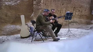 Duduk and guitar in Luzit caves דודוק ארמני וגיטרה במערות לוזית
