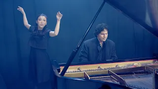 Romantika Rêverie by Karl Hugo – Dreamy passionate solo piano feat. dancers Luna and Leo