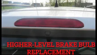 Upper Brake-light replacement on Citroen C4 Grand Picasso