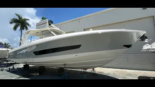 Legendary | 2020 Boston Whaler 420 Outrage | MarineMax Pompano Beach, Florida