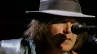 Neil Young & Crazy Horse - Full Concert - 10/01/94 - Shoreline Amphitheatre (OFFICIAL)