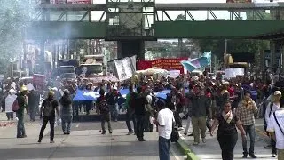 Thousands demand Guatemala president resignation