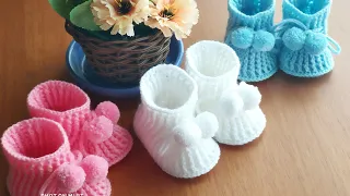 Sapatinho de crochê para bebê meninos e meninas. Crochet shoes for baby girl and boy