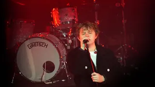 LEWIS CAPALDI - Lost On You live in Paris (22/10/2019)